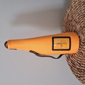 VEUVE CLICQUOT CHAMPAGNE‎ SLEEVE